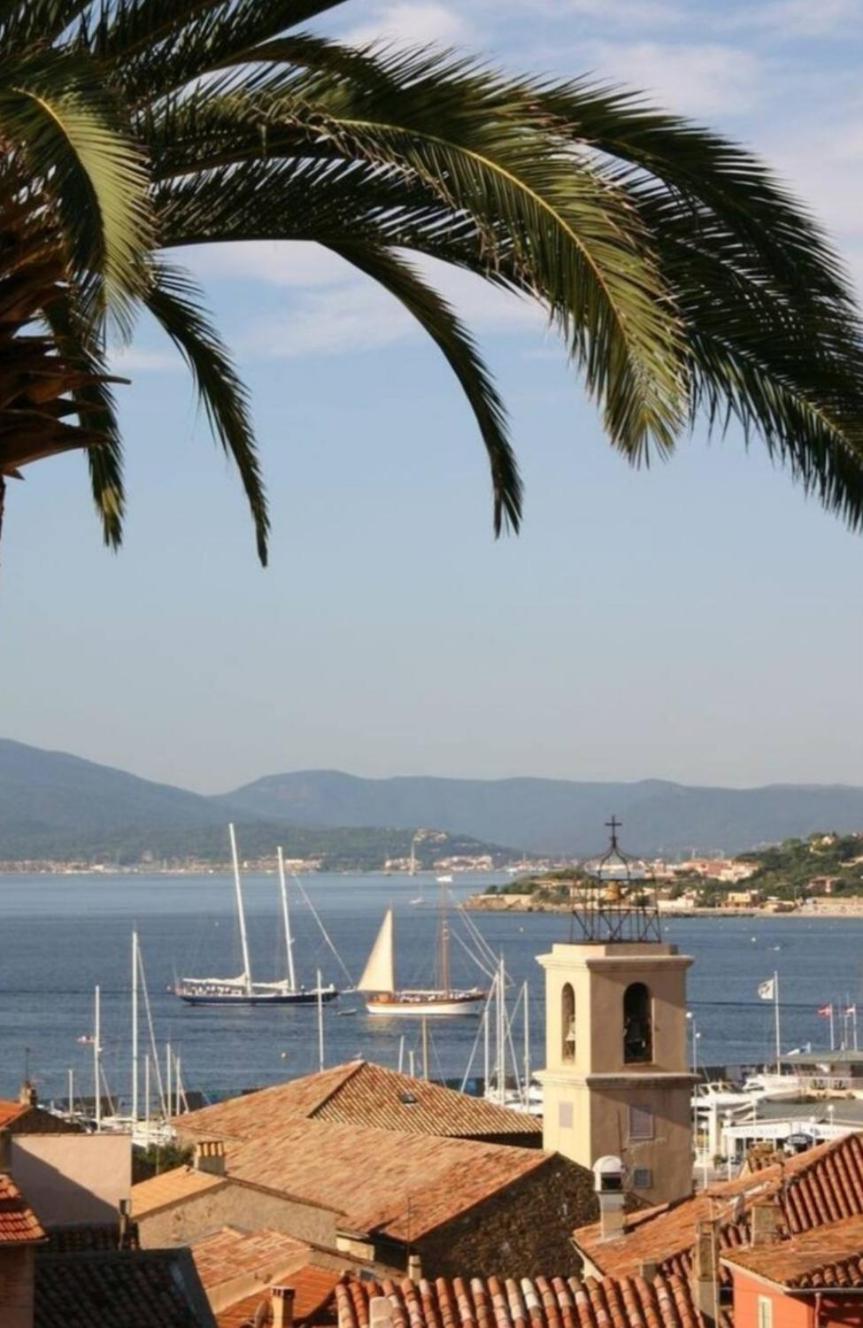 Haut De Villa A 700 Metres De La Plage, Totalement Independant Et Accessible Par Un Escalier Exterieur Sainte-Maxime Luaran gambar